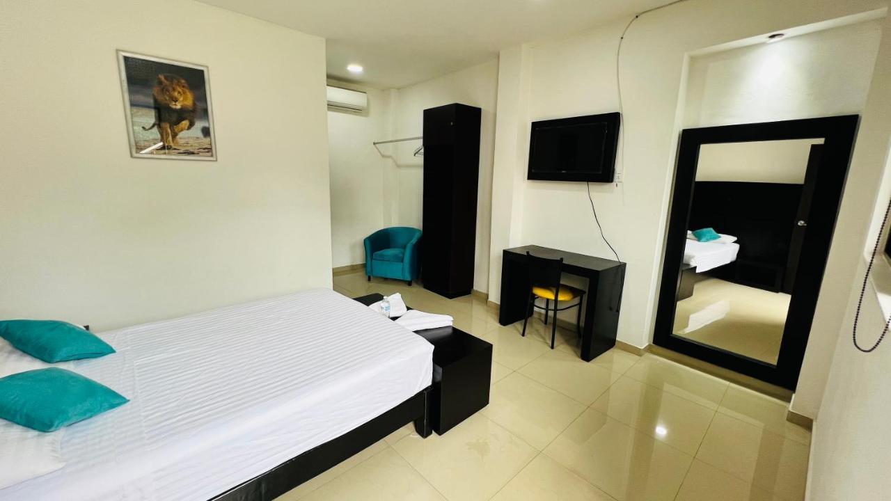 Hotel Villa Pralaya 休特佩克 外观 照片