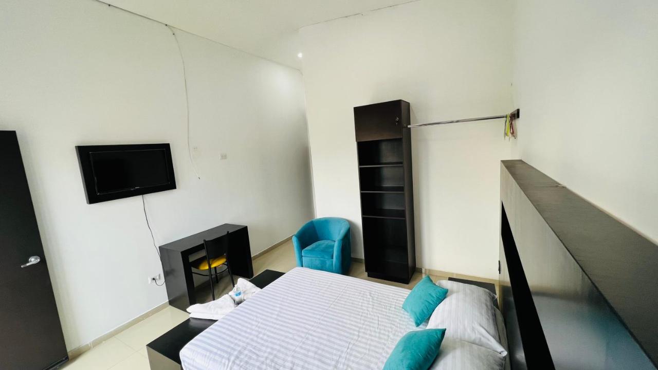 Hotel Villa Pralaya 休特佩克 外观 照片