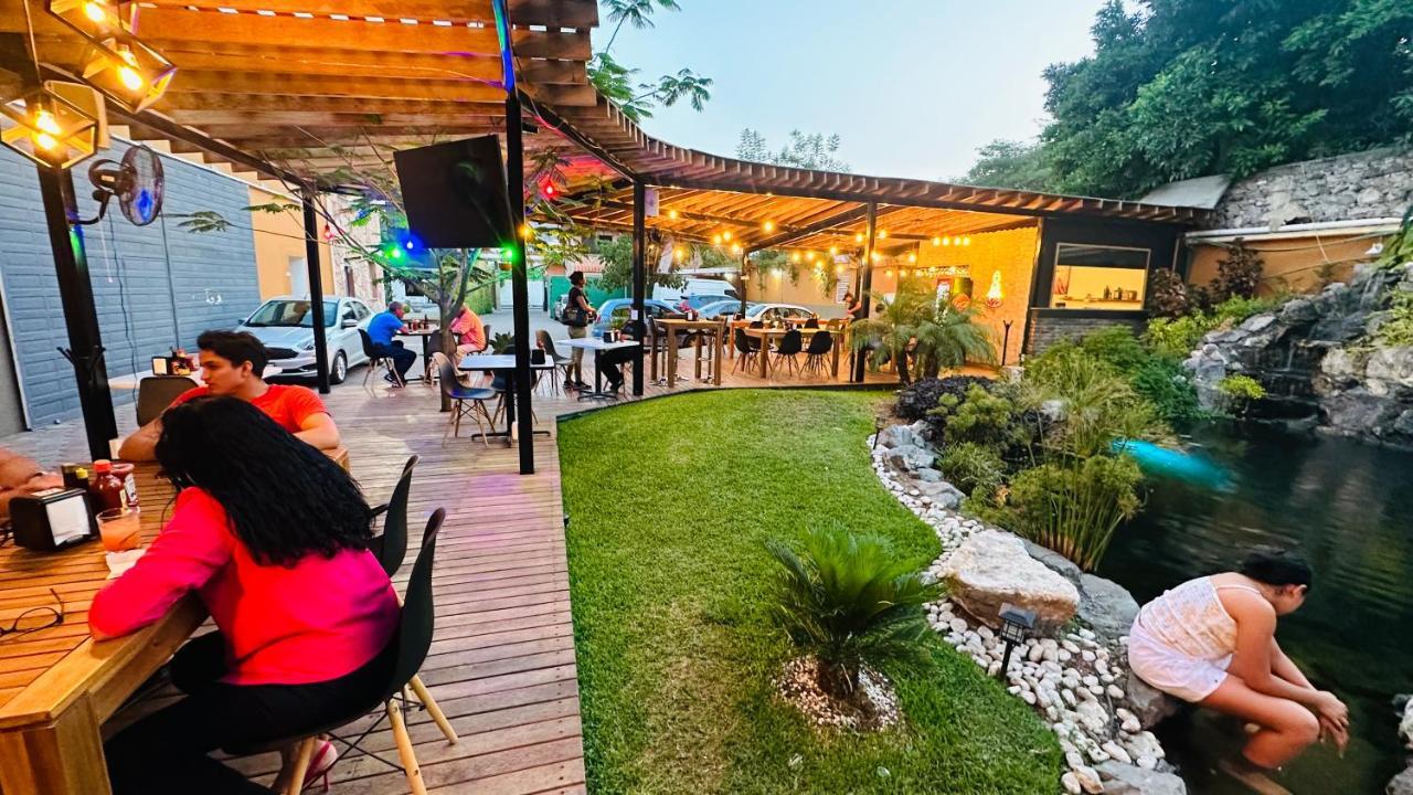Hotel Villa Pralaya 休特佩克 外观 照片